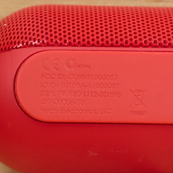 Beats Pill Wireless Bluetooth Speaker – Red - Picture 7 of 7